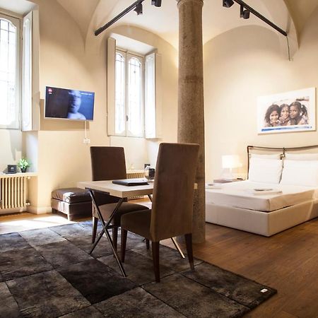 Hemeras Boutique Homes - Design Apartments In Milan Center Exteriör bild