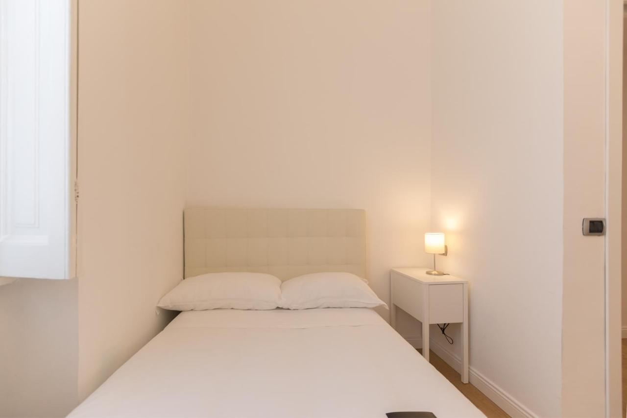 Hemeras Boutique Homes - Design Apartments In Milan Center Exteriör bild