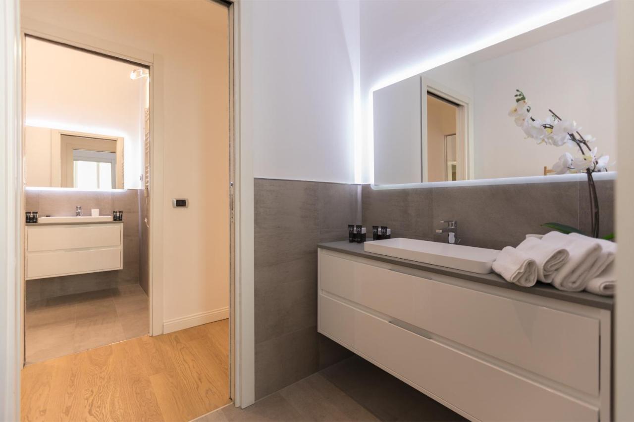 Hemeras Boutique Homes - Design Apartments In Milan Center Exteriör bild